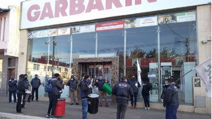 Garbarino cerró sus puertas y 9 empleados quedaron sin trabajo