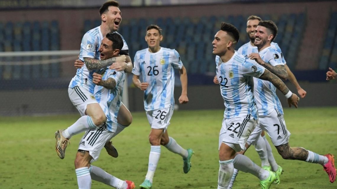 Argentina-Colombia: hora, formaciones y cómo seguir en vivo el partido Argentina-Colombia: hora, formaciones y cómo seguir en vivo el partido