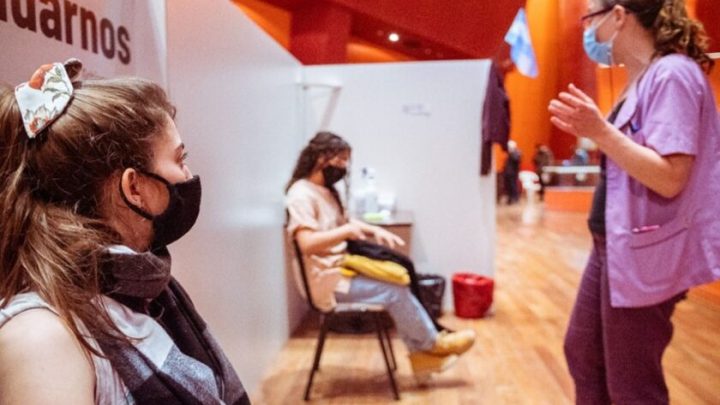 Vacunación contra el Covid-19: En Tierra del Fuego se colocaron 91.953 primeras dosis y 24.265 segundas dosis