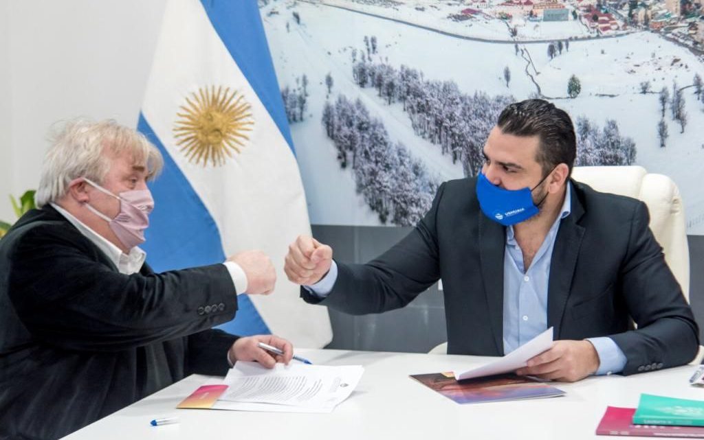 LA MUNICIPALIDAD DE USHUAIA FIRMÓ EL CONVENIO MARCO DE COOPERACIÓN PARA LA LUCHA CONTRA LA TRATA DE PERSONAS LA MUNICIPALIDAD DE USHUAIA FIRMÓ EL CONVENIO MARCO DE COOPERACIÓN PARA LA LUCHA CONTRA LA TRATA DE PERSONAS