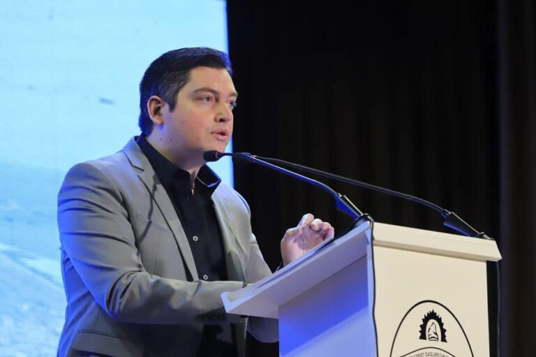 Pérez: “Somos un solo pueblo y una misma ciudad, este centenario es de todos y todas”