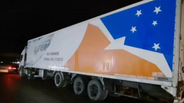 Camionero denuncio que le robaron 1 millón de pesos en efectivo y cheques