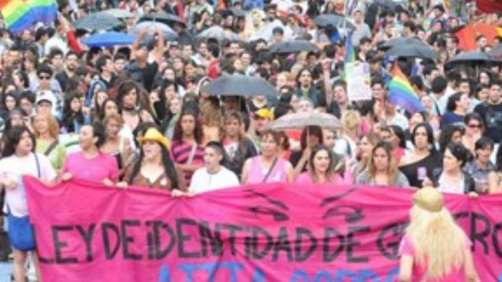 Diputada Propone Que El Colectivo Travesti-Trans Se Jubile Antes De Los 40 Años