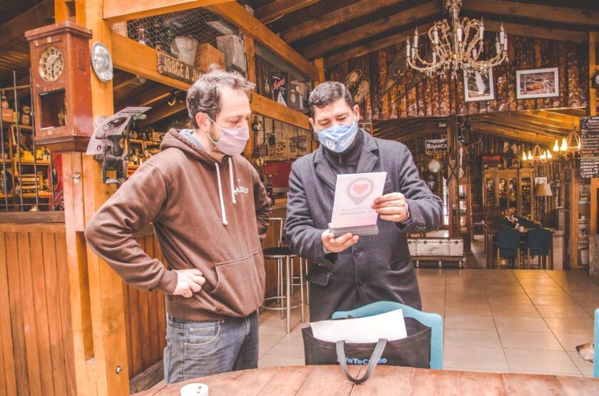 “La cantidad de turistas nacionales que elige Ushuaia es mejor de lo esperado”, afirmó Ferreyra “La cantidad de turistas nacionales que elige Ushuaia es mejor de lo esperado”, afirmó Ferreyra
