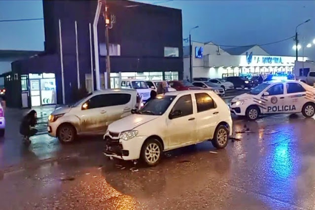 Choque multiple, conductora trasladada al Hospital