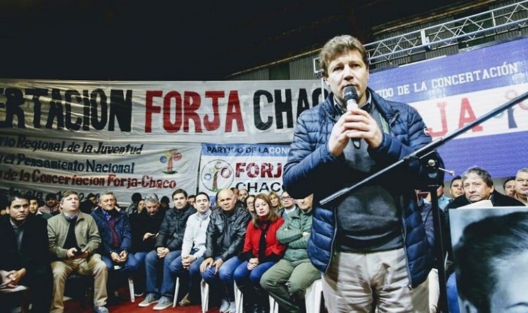 INTERNA FEROZ EN FORJA,  LA MITAD QUIERE IR CON VUOTO Y EL RESTO APUESTA A UNA LISTA EN SOLEDAD