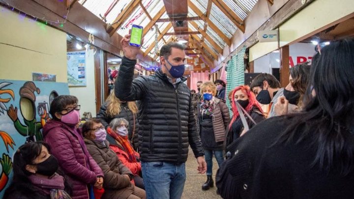 LA MUNICIPALIDAD DE USHUAIA SUMÓ AL PASEO DE ARTESANOS DE LA CIUDAD A LA TARJETA +U