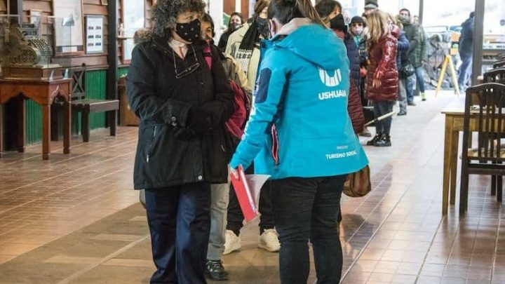 TURISMO SOCIAL: LOS ADULTOS MAYORES REALIZARON EXCURSIÓN EN EL TREN DEL FIN DEL MUNDO