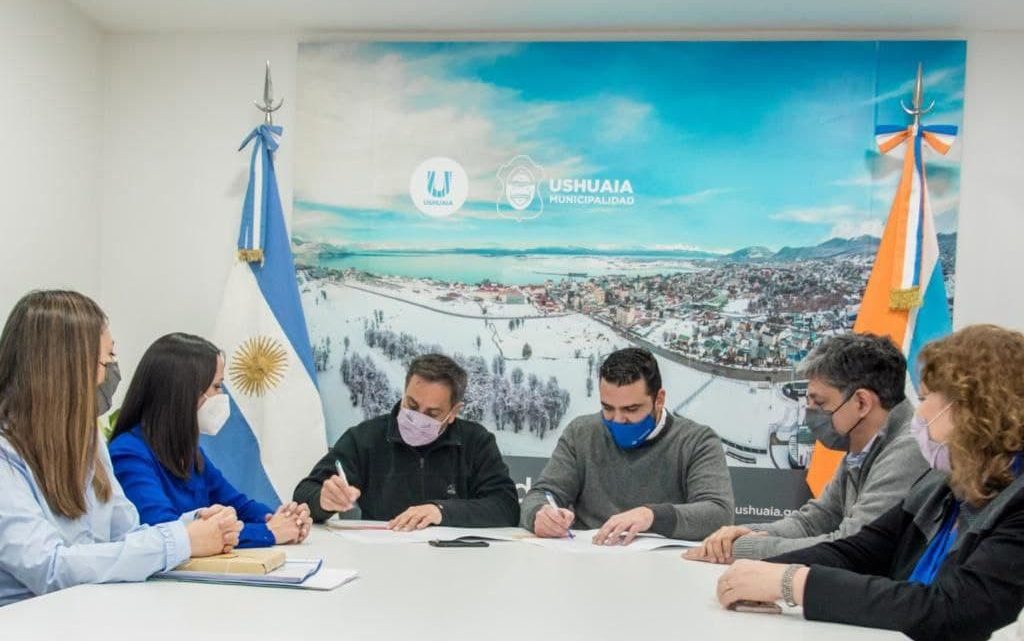 LA MUNICIPALIDAD Y AMBIENTE DE LA NACIÓN ACUERDAN LA PUESTA EN VALOR DE LA RESERVA NATURAL CAÑADÓN DE LAS NO ME OLVIDES