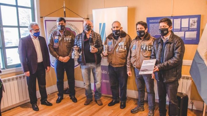 LA MUNICIPALIDAD DE USHUAIA INAUGURÓ UNA MUESTRA INÉDITA SOBRE ARQUITECTURA EN MALVINAS