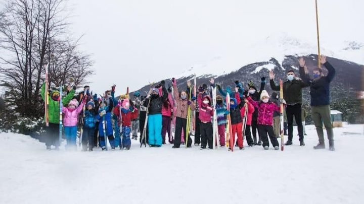 LA SENADORA EUGENIA DURÉ VISITÓ LAS COLONIAS DE INVIERNO DE LA MUNICIPALIDAD