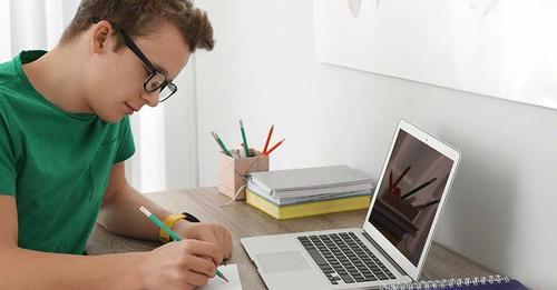 La Universidad de Harvard lanzó cursos gratuitos y online: cuáles son y cómo inscribirse