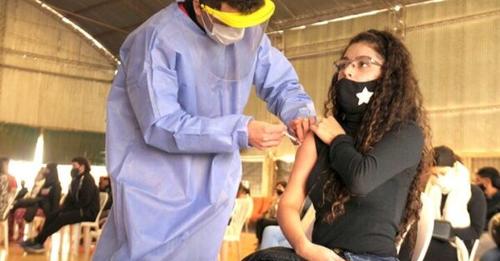 Campaña contra el COVID-19: “Tenemos que incentivar la vacunación”, dijo Corradi
