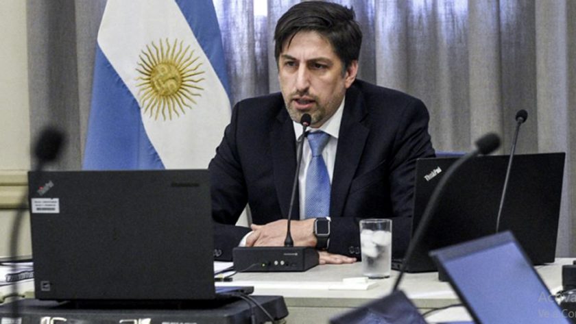 Los alumnos deberán aprobar el 70 por ciento de los contenidos para pasar de año Los alumnos deberán aprobar el 70 por ciento de los contenidos para pasar de año