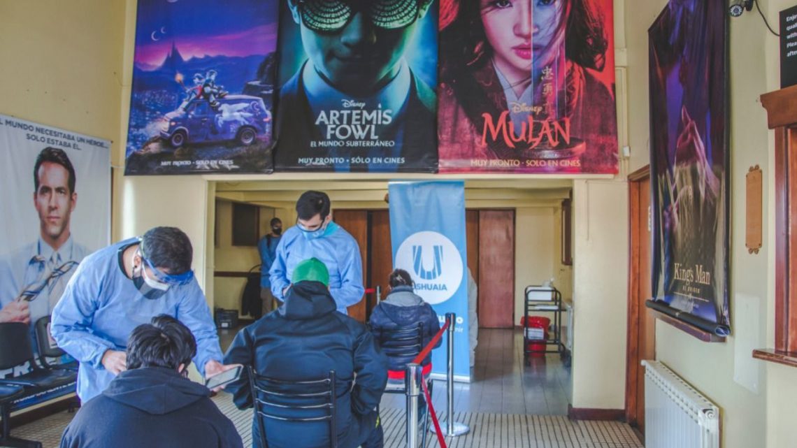 LA MUNICIPALIDAD DE USHUAIA COMENZÓ A REALIZAR LOS HISOPADOS EN EL CINE PACKEWAIA