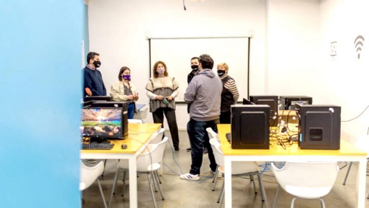 “Las y los jóvenes fueguinos tienen una enorme oportunidad para sumarse a la economía del conocimiento”