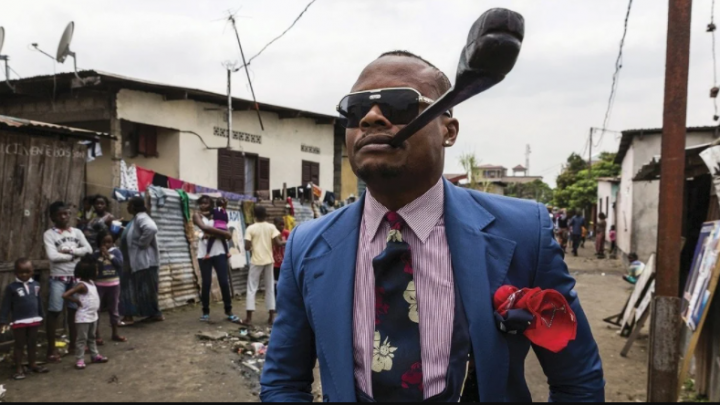 Vivir en medio del hambre con trajes de Gucci y zapatos de cocodrilo: la exótica costumbre de “Los Dandis del Congo”