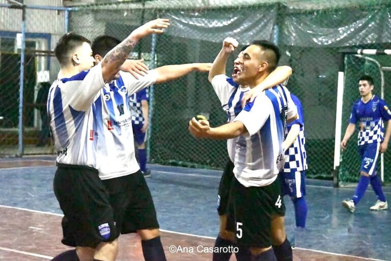 El Porvenir Blanco se quedó con la gloria