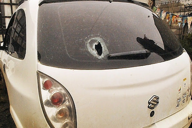 Fiesta clandestina termino con un vehiculo destrozado