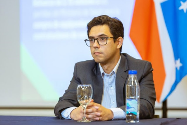 Ministro Fernandez, volvio asegurar que no deben coparticipacion a los municipios Ministro Fernandez, volvio asegurar que no deben coparticipacion a los municipios