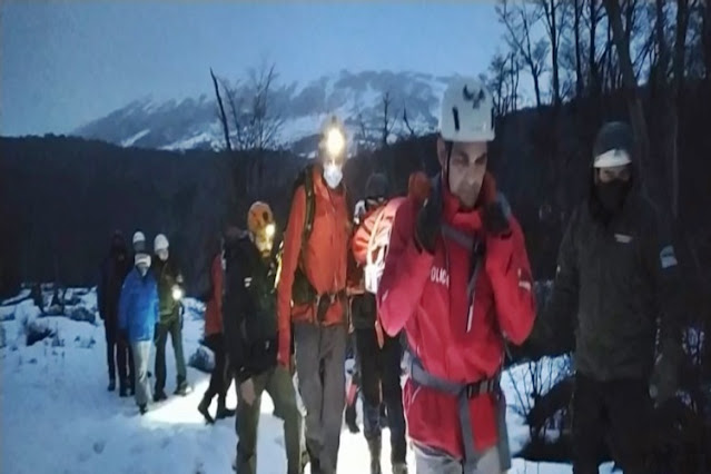 Rescatan a turista lesionada en Laguna Esmeralda