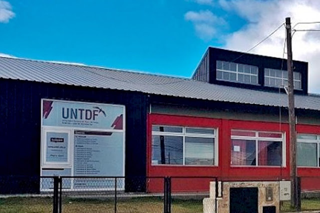 UNTDF vuelta a la presencialidad
