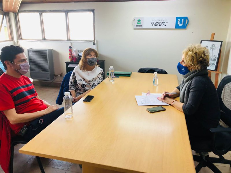 LA FUNDACIÓN “COMO VOS, YO” Y LA MUNICIPALIDAD DE USHUAIA COORDINAN LA REALIZACIÓN DE UN TALLER DE BRAILLE