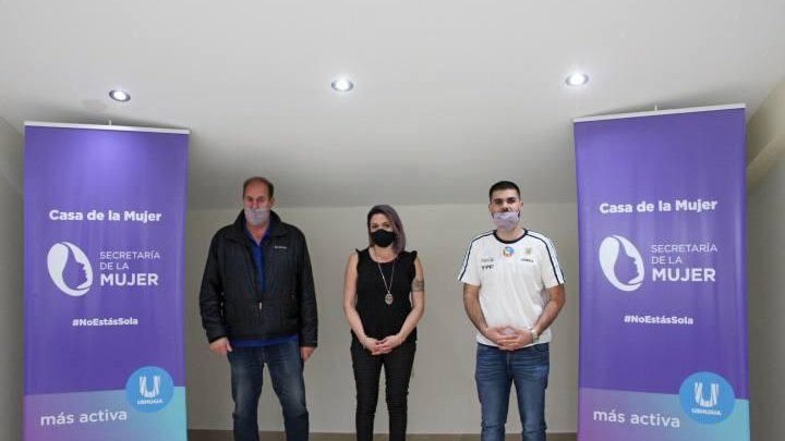 LA SECRETARÍA DE LA MUJER Y LA LIGA USHUAIENSE DE FÚTBOL DEFINEN ACCIONES CONJUNTAS