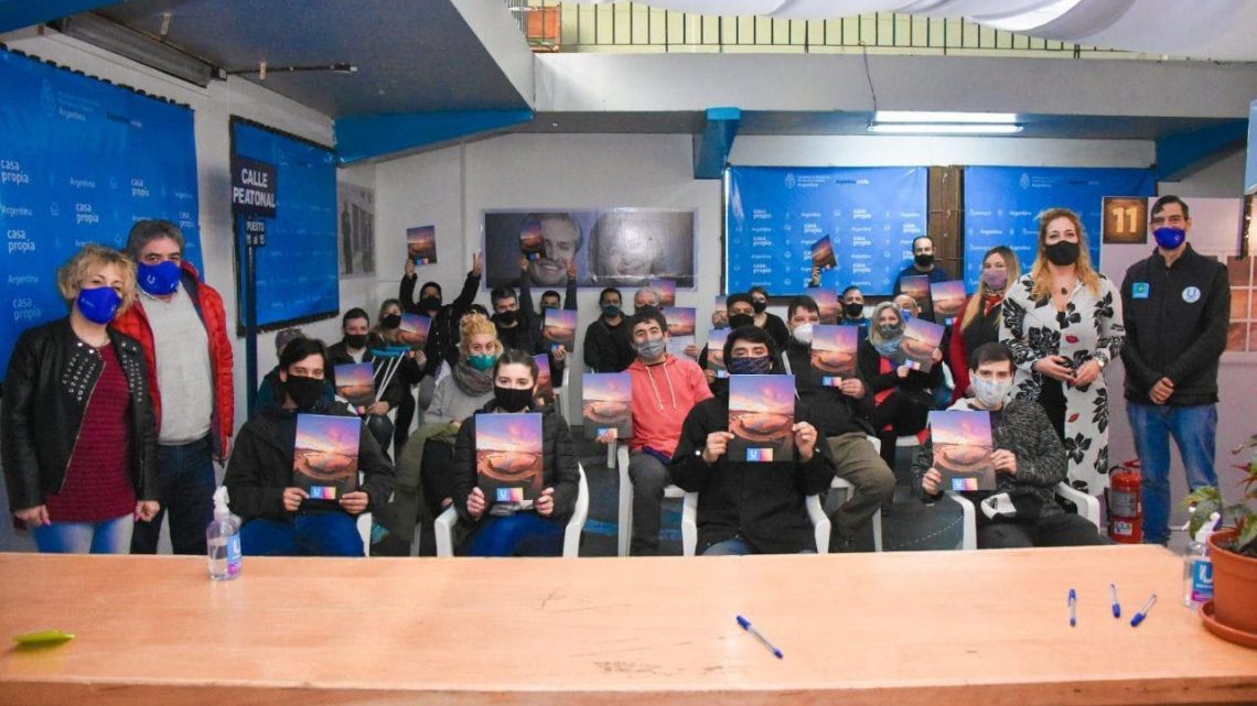 El Municipio entregó decretos de adjudicación al Sindicato de Músicos