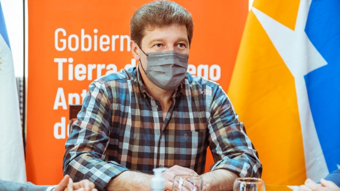 “Es hora de que el Reino Unido reanude las negociaciones para poner fin la situación colonial en Malvinas”, dijo Melella