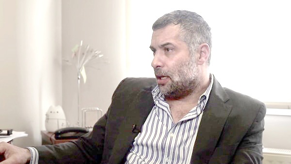 “Es inadmisible que una causa de este tenor tarde casi 7 años en elevarse a juicio”