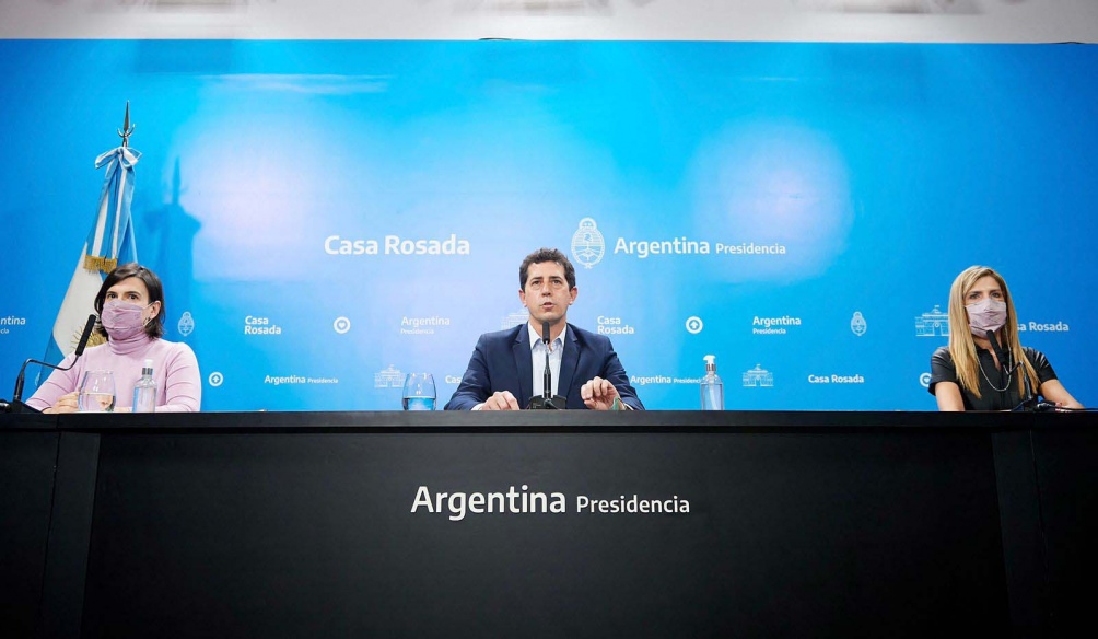 El mensaje del Gobierno antes de las PASO: «Vayan a votar tranquilos porque no es actividad de riesgo» El mensaje del Gobierno antes de las PASO: «Vayan a votar tranquilos porque no es actividad de riesgo»
