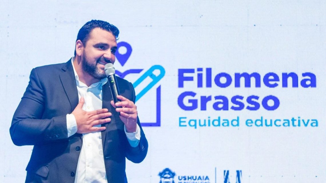 EL INTENDENTE VUOTO LANZÓ EL PROGRAMA DE INCLUSIÓN EDUCATIVA “FILOMENA GRASSO” EL INTENDENTE VUOTO LANZÓ EL PROGRAMA DE INCLUSIÓN EDUCATIVA “FILOMENA GRASSO”