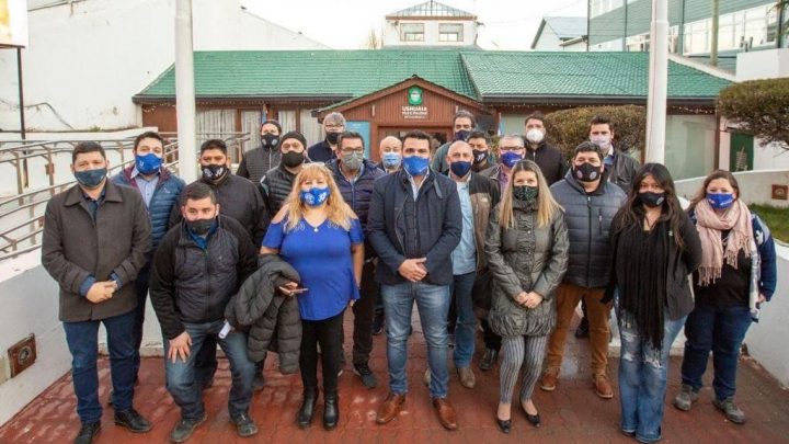 NEUBAUER: “EL ACUERDO ES FRUTO DEL DIÁLOGO CONSTANTE Y DEL RESPETO CON LOS SINDICATOS”