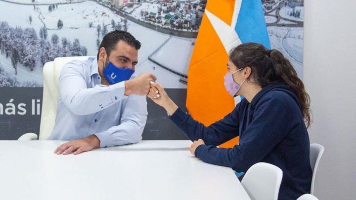 RENATA GODOY CAMPEONA SUDAMERICANA: EL INTENDENTE FELICITÓ A LA JÓVEN ATLETA DE USHUAIA