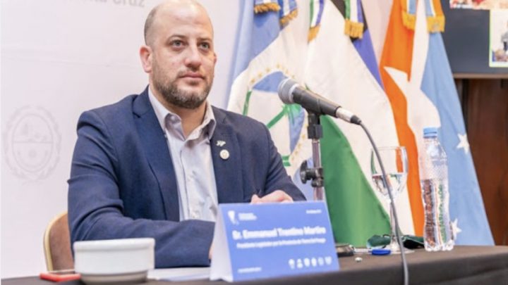 POR LA DENUNCIA DE VIOLENCIA GÉNERO, LEGISLADORAS FUEGUINAS PLANTARON A TRENTINO EN EL PARLAMENTO PATAGÓNICO