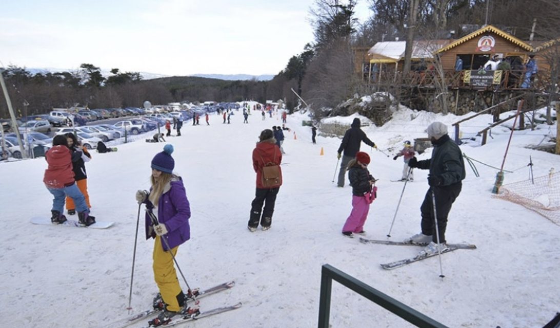 Ushuaia registró la temporada de esquí más multitudinaria de su historia, según datos oficiales