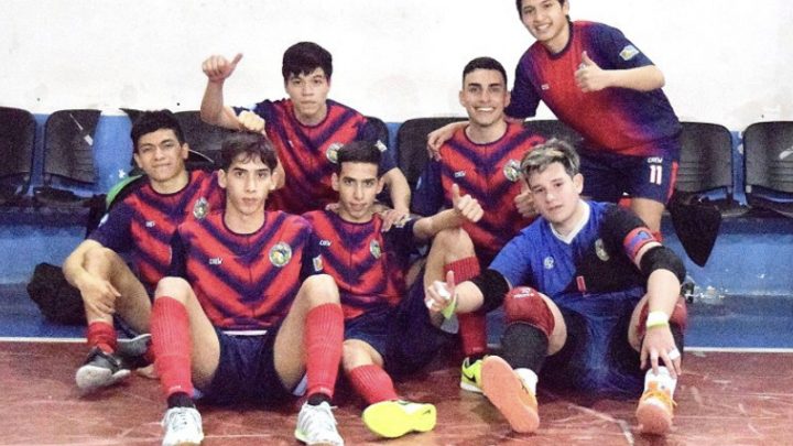 Magallanes y Amistad son los finalistas