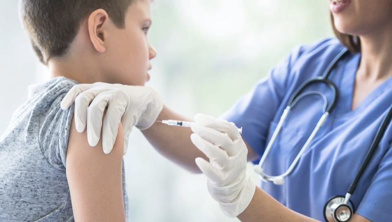 COVID-19: la Sociedad Argentina de Pediatría dio por “saldadas las dudas” sobre la vacunación de niños
