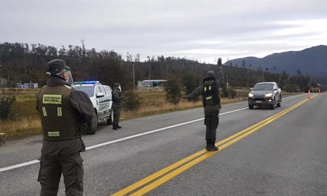 Controles de Gendarmeria y Prefectura en busca de armamento robado en una estancia