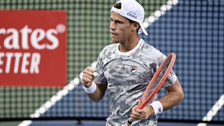 Schwartzman dio vuelta su partido y avanzó a cuartos de final en el ATP de San Diego