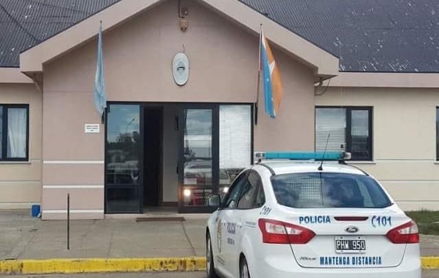 Policía acusado de abuso sexual declaró que mantuvo relaciones “consentidas” en un baño del hospital