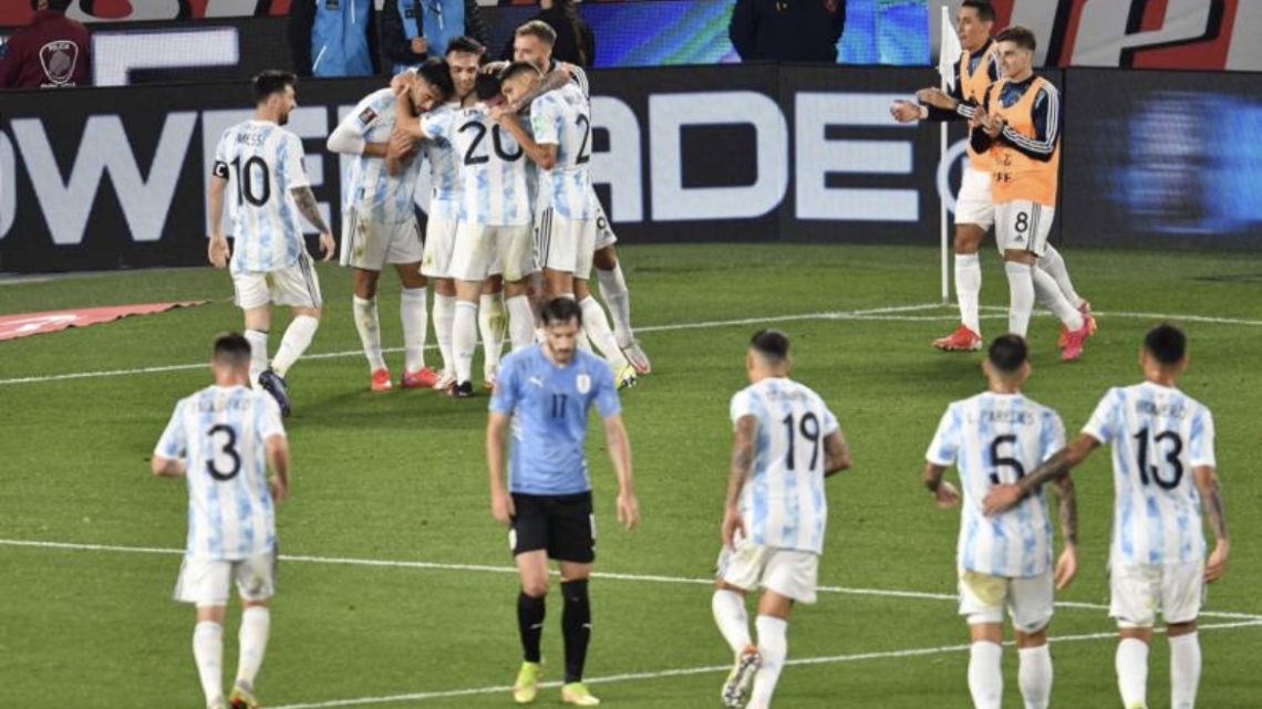 Argentina brilló y derrotó categóricamente a Uruguay