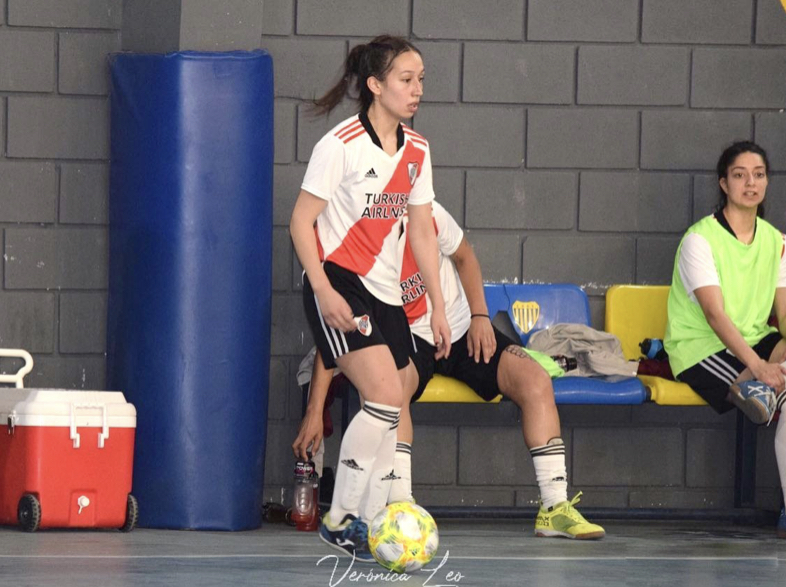 Maca Espinoza y Mili Gómez, claves en River Plate