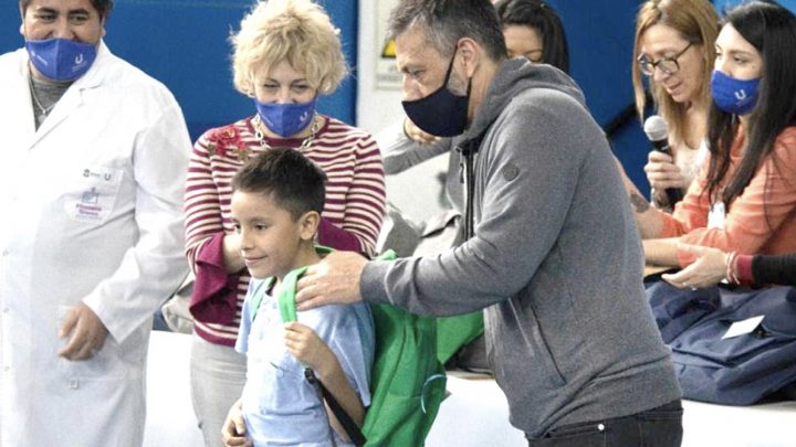 Se inauguró otro punto de prestación de ayuda escolar a niños de Ushuaia