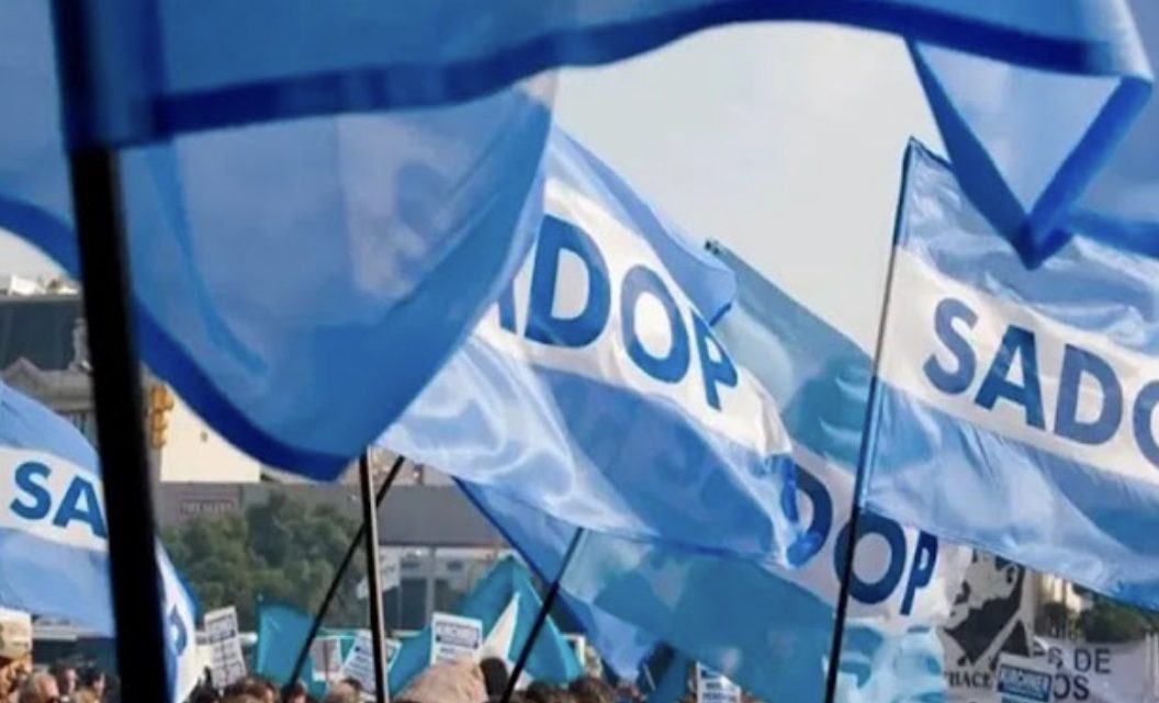 Docentes privados nucleados en SADOP anunciaron retención jueves y viernes en TDF Docentes privados nucleados en SADOP anunciaron retención jueves y viernes en TDF