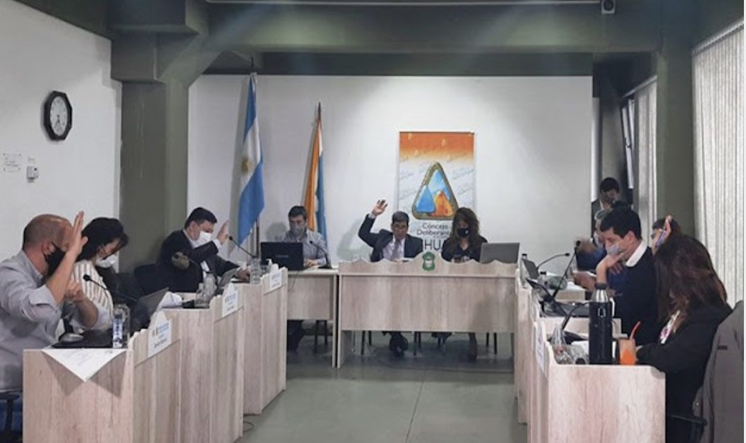 En Ushuaia multa de hasta 18 mil pesos por arrojar colillas de cigarrillos en la via publica