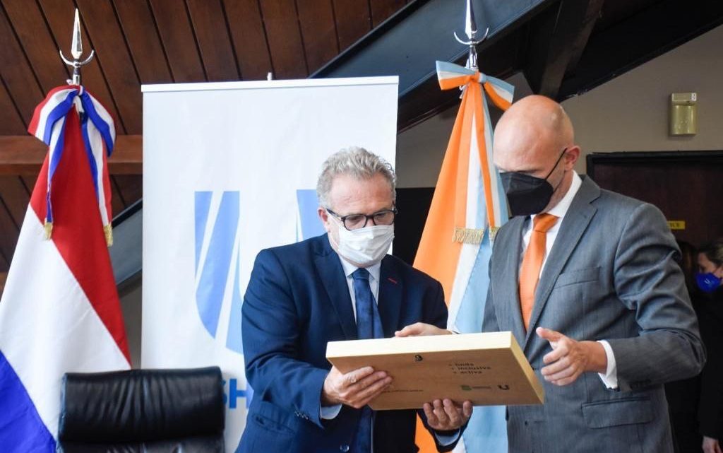 EL EMBAJADOR DE PAÍSES BAJOS FUE RECIBIDO EN LA MUNICIPALIDAD DE USHUAIA