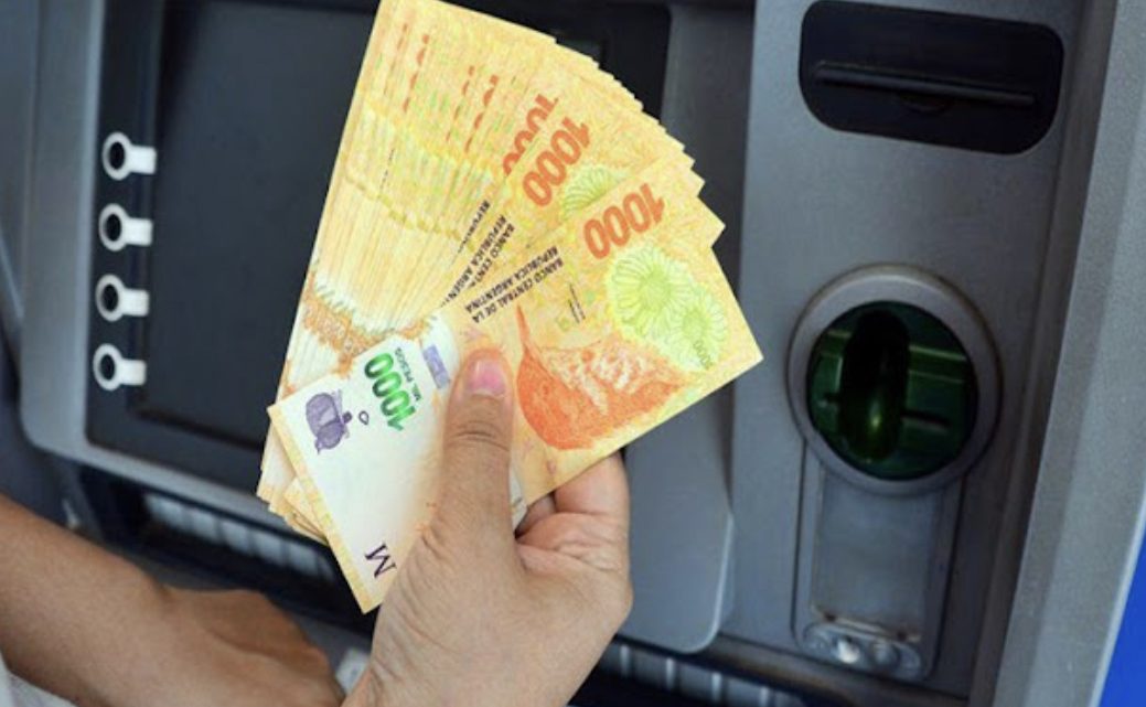 Anuncian cronograma de pago a estatales, jubilados y planes Anuncian cronograma de pago a estatales, jubilados y planes