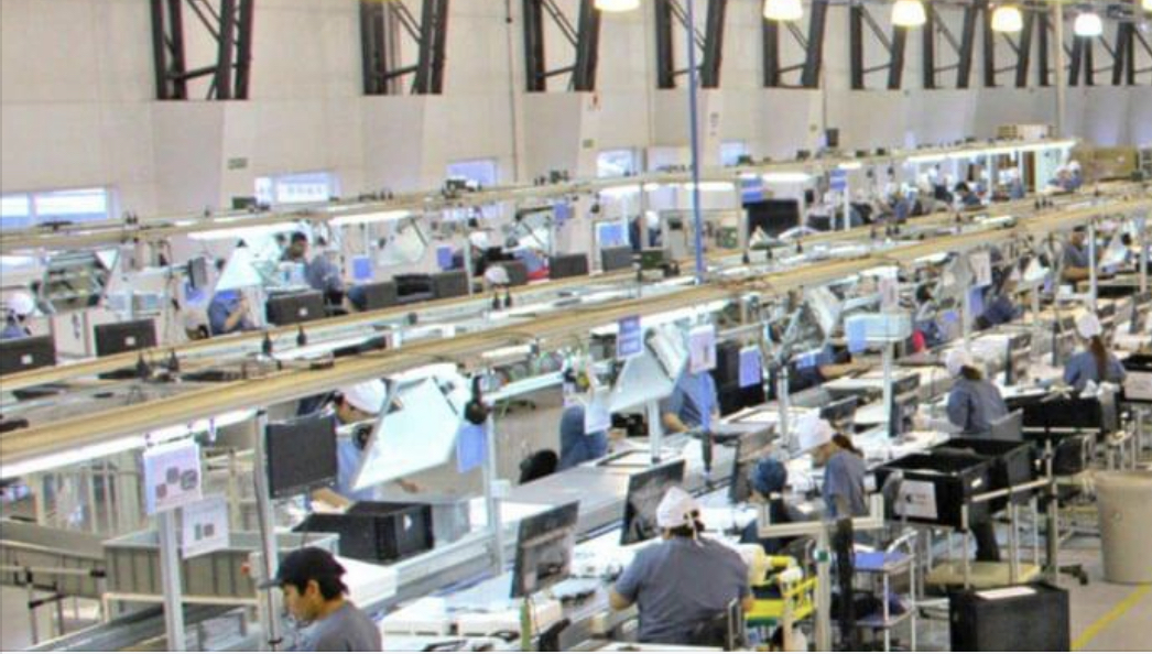 VUOTO: “POR LAS MEDIDAS DEL GOBIERNO NACIONAL, LA INDUSTRIA FUEGUINA VOLVIÓ A CRECER” VUOTO: “POR LAS MEDIDAS DEL GOBIERNO NACIONAL, LA INDUSTRIA FUEGUINA VOLVIÓ A CRECER”